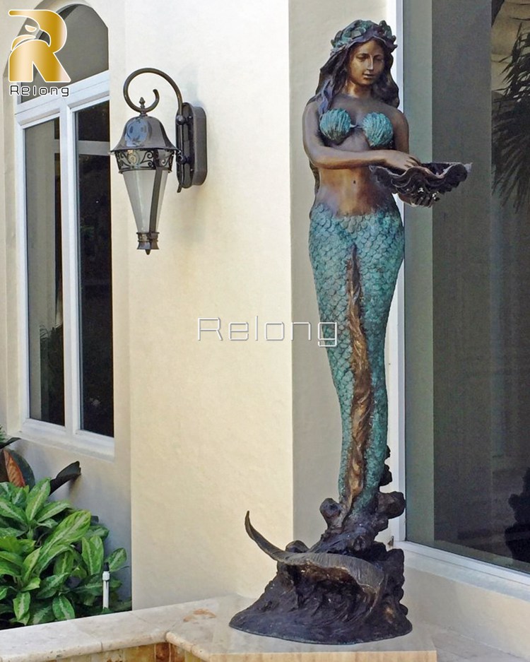 Bronze-Elegant-Mermaid