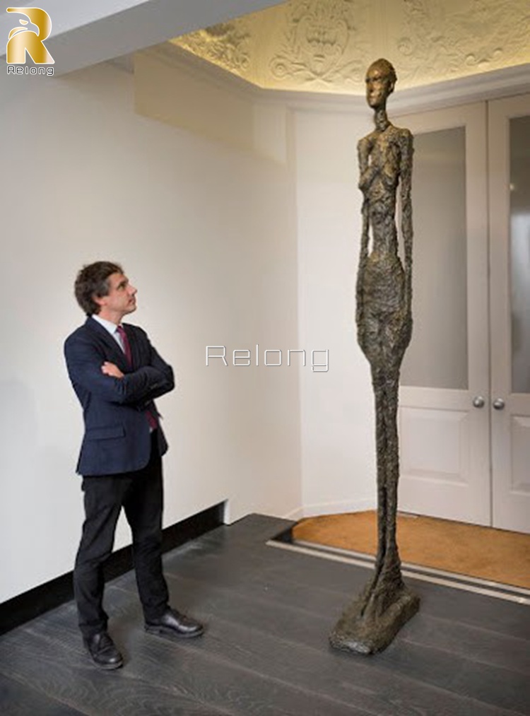 giacometti walking man replica-1