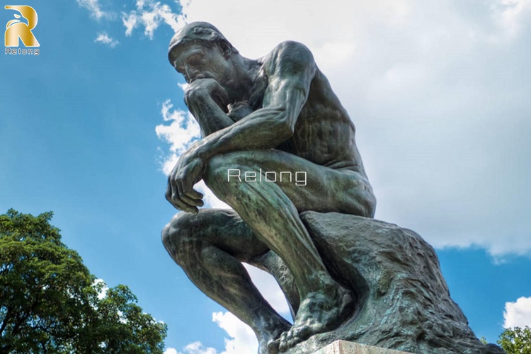 thinker man statue-1