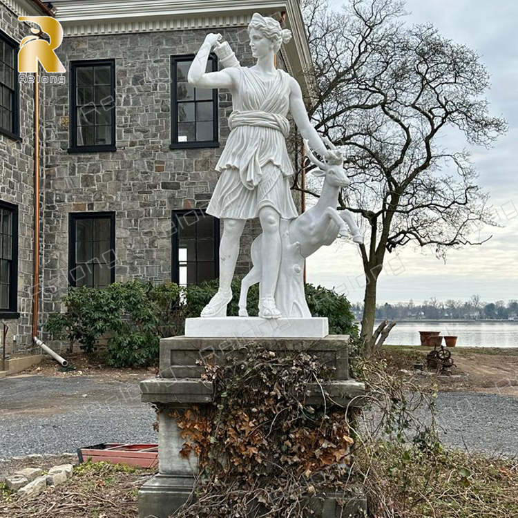 greek goddess diana statue