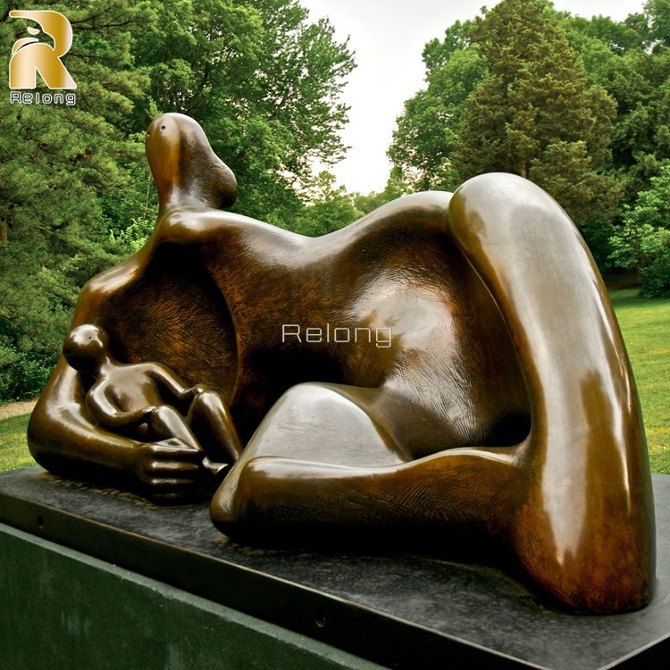 henry moore art style