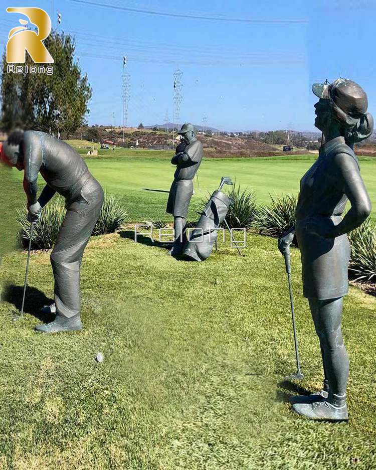 outdoor-golf-statues