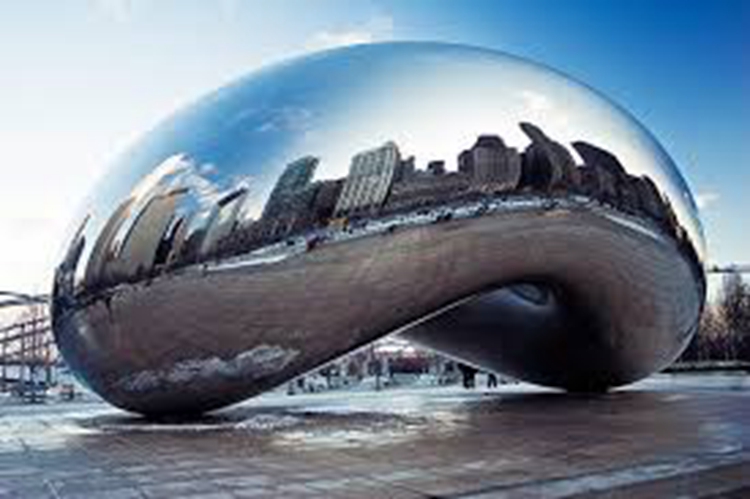 2- Cloud Gate Sculpture by Anish Kapoor