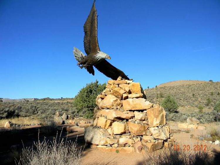 large bronze eagle statue for home yard