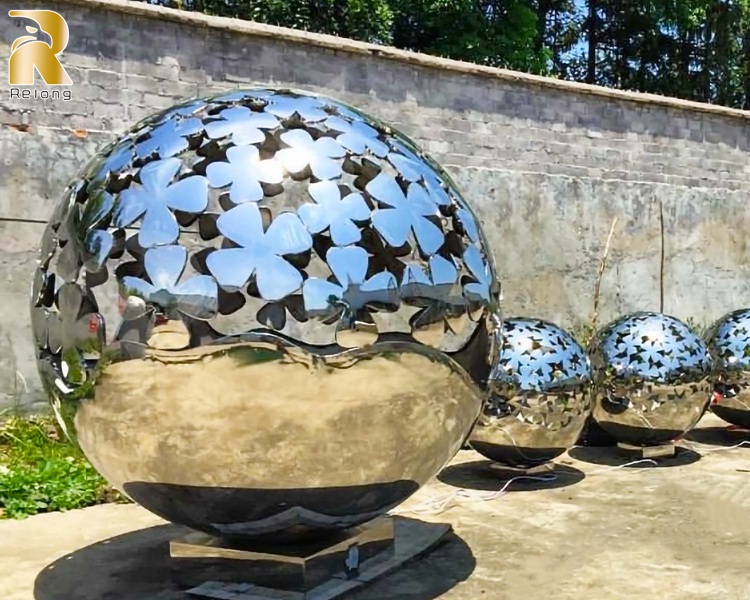 metal landscape sculpture