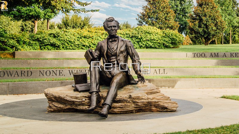 Lincoln Memorial sculpture for outdoor decor