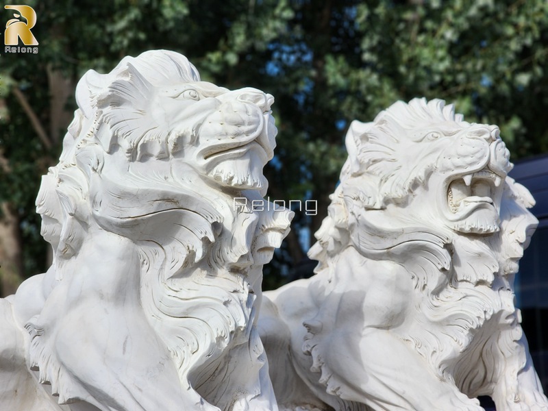 exquisite marble carving details