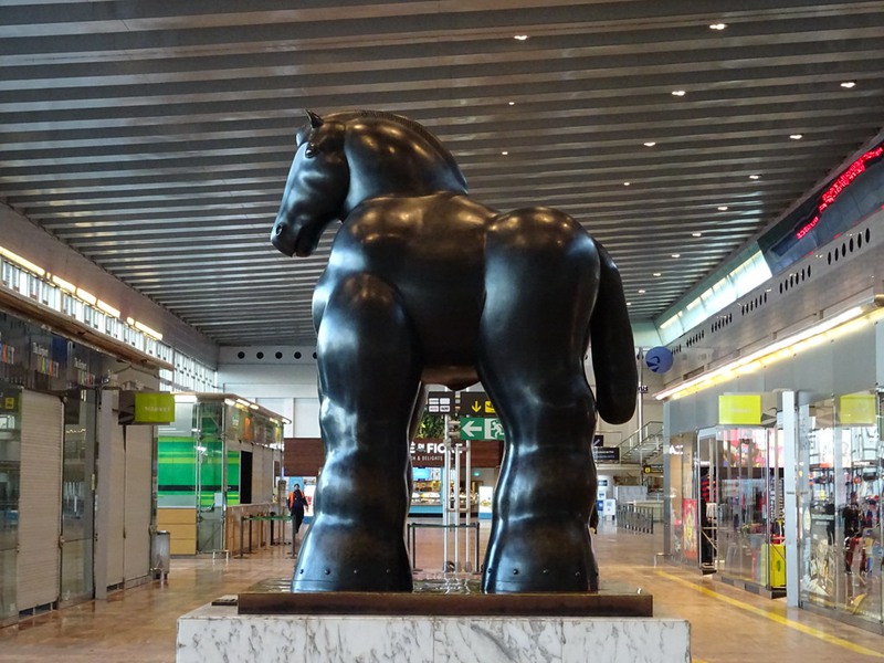 famous bronze horse sculpture (2)