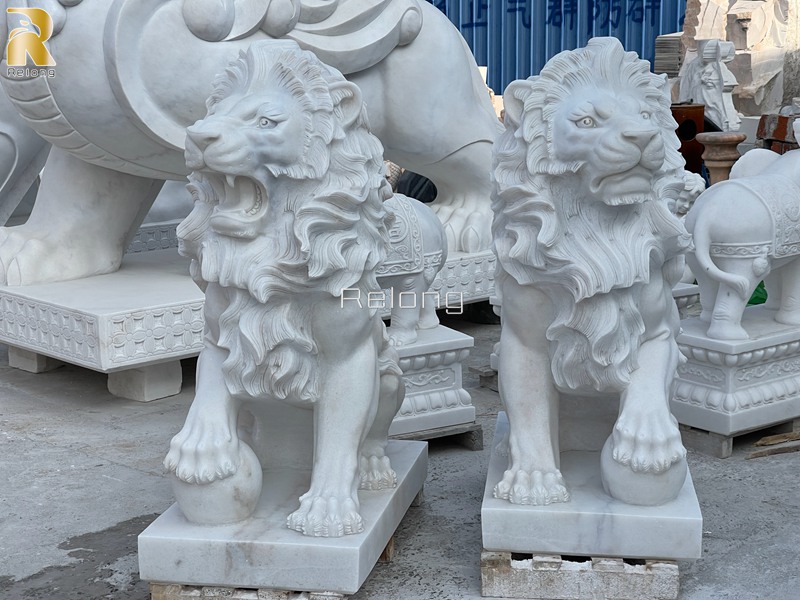 high quality outdoor lion statues