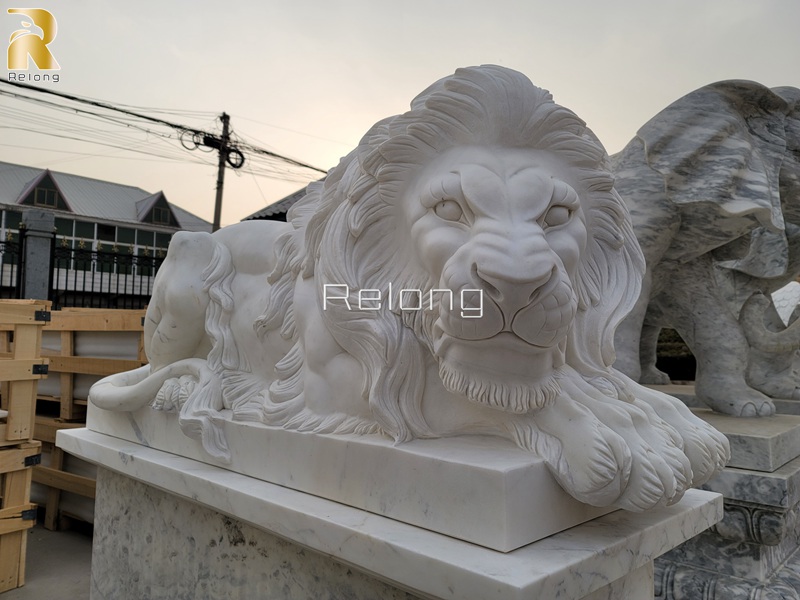 large outdoor lion statue for sale