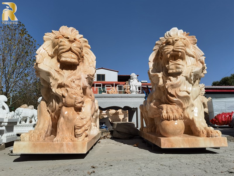 outdoor large marble lion