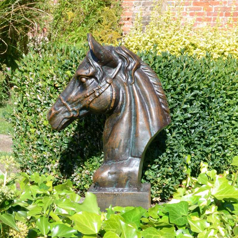 race-horse-head-bronze-metal-garden-ornament