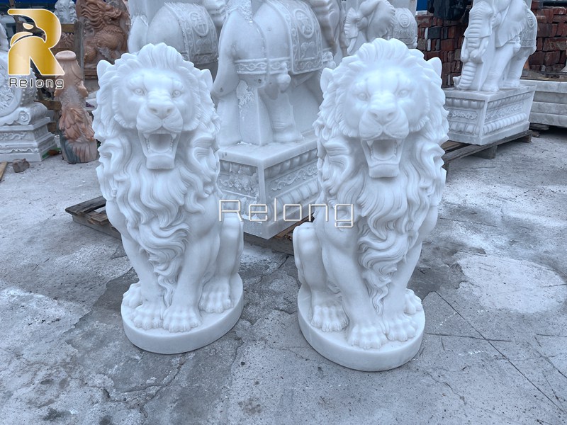 white marble roaring lion sculpture