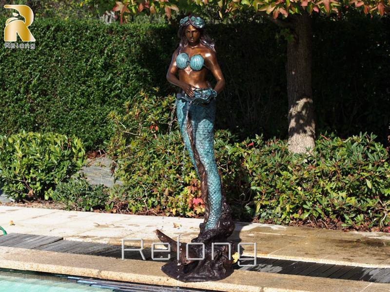 garden-water-feature-bronze-sculpture