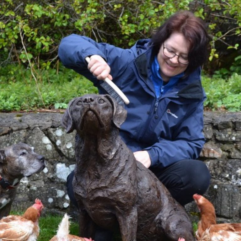 outdoor bronze sculptures clean