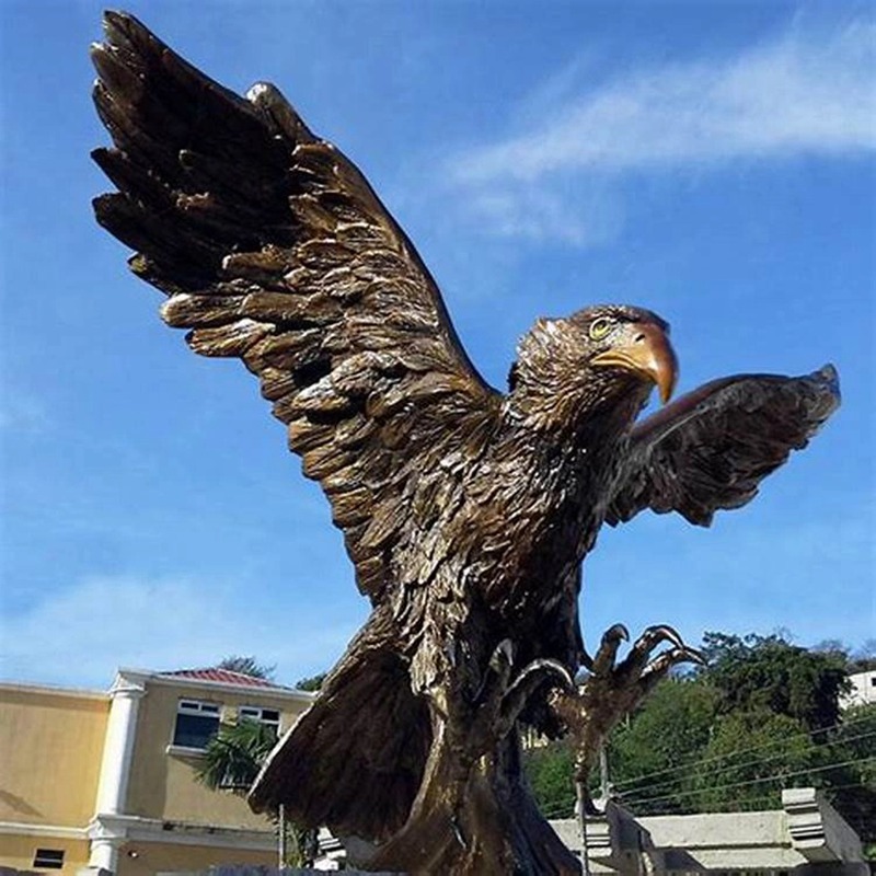 outdoor large metal eagle sculpture