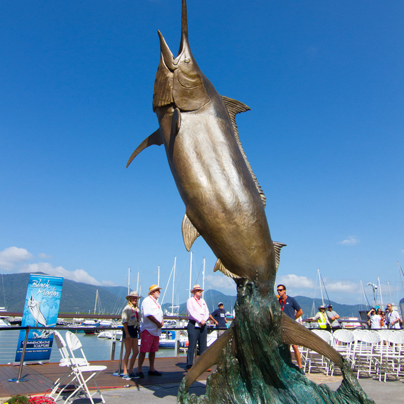 bronze fish sculpture-1