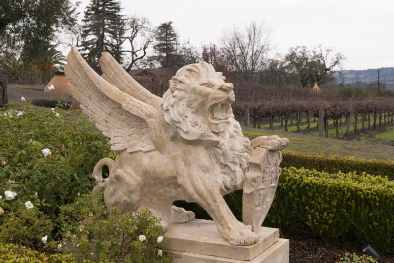 winged lion statue for garden decor