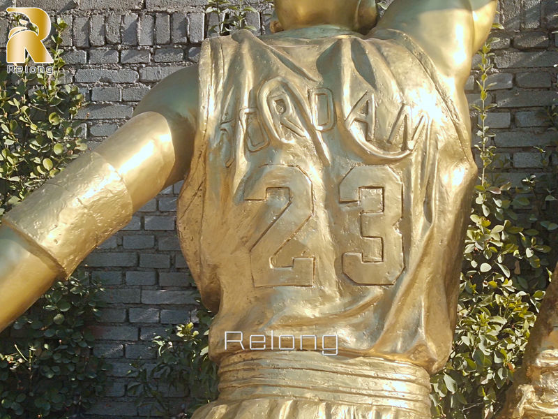 Michael Jordan bronze statue details