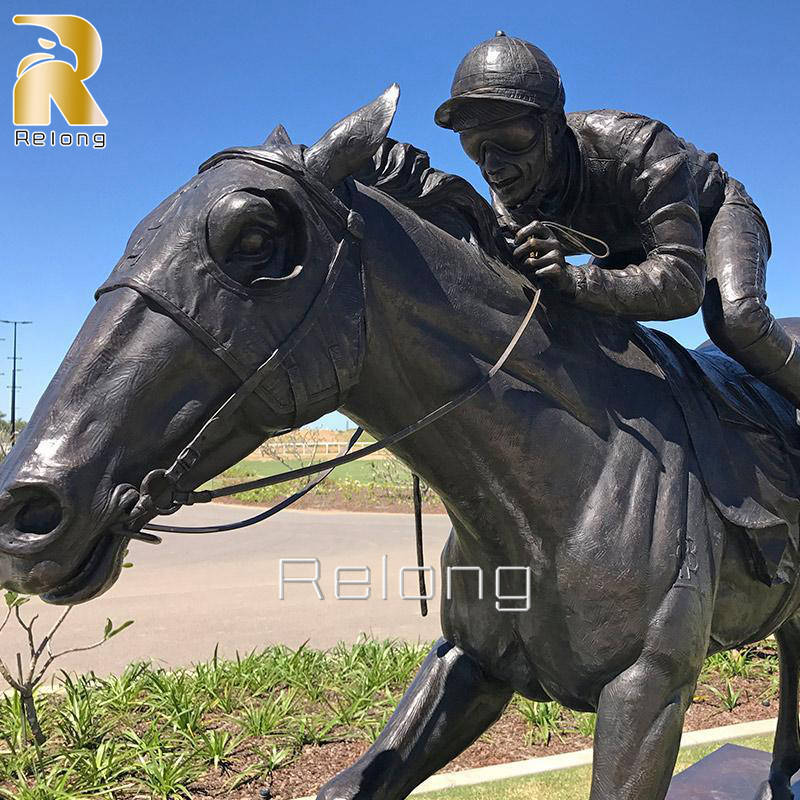 bronze horse racing statues details