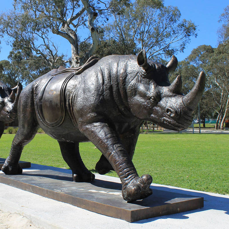 large bronze rhinoceros sculpture (6)