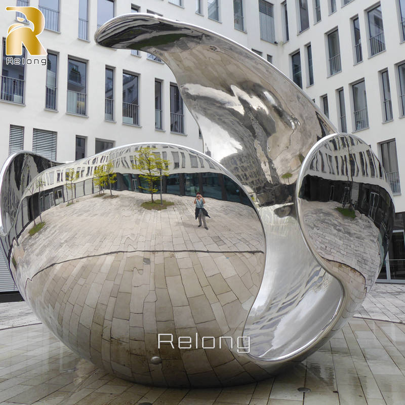 large modern outdoor sculpture (3)