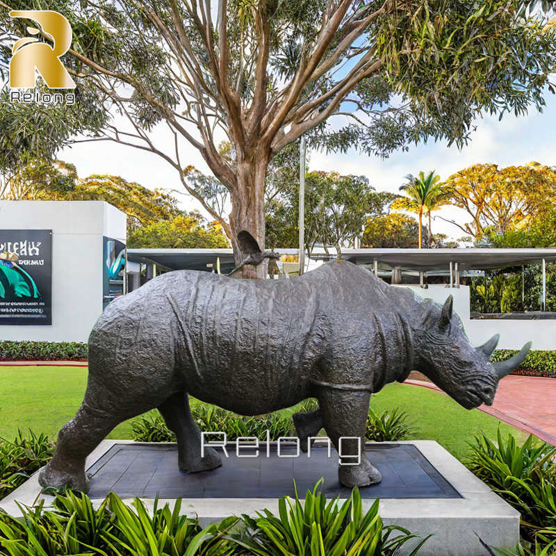 large rhino statue (2)