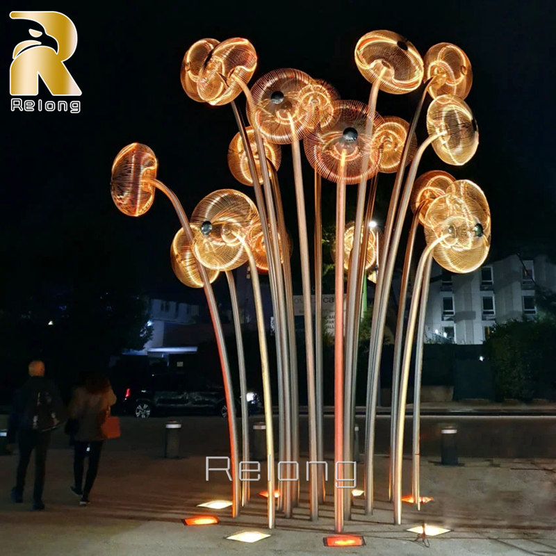 Modern Large Metal Light Sculpture for Outdoor Decor RLCS-013