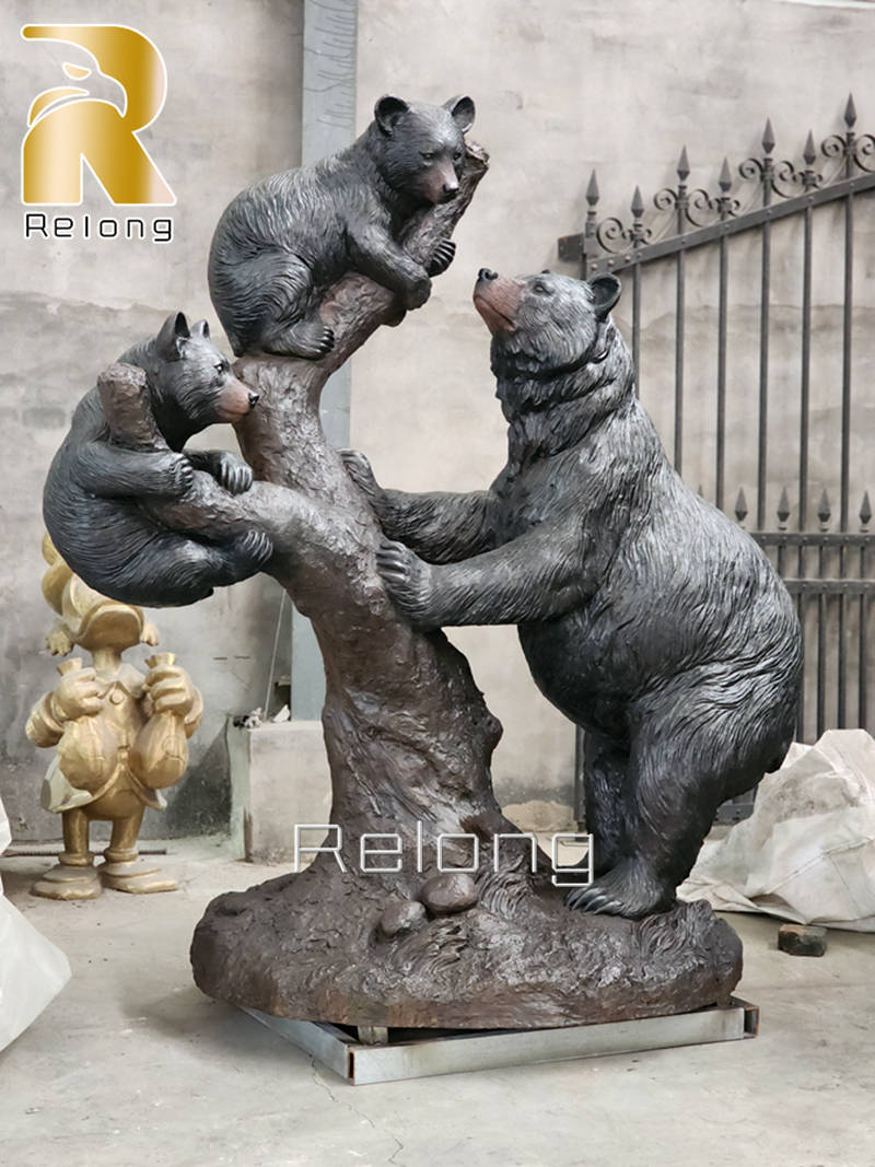 high quality bronze group bear sculpture for garden decor (1)