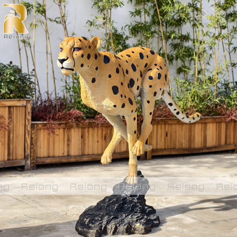 bronze leopard statue for garden decor